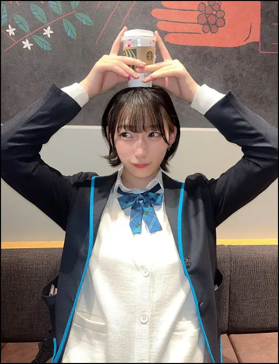 下谷あゆ、高校、制服、スタバ、「成人した」